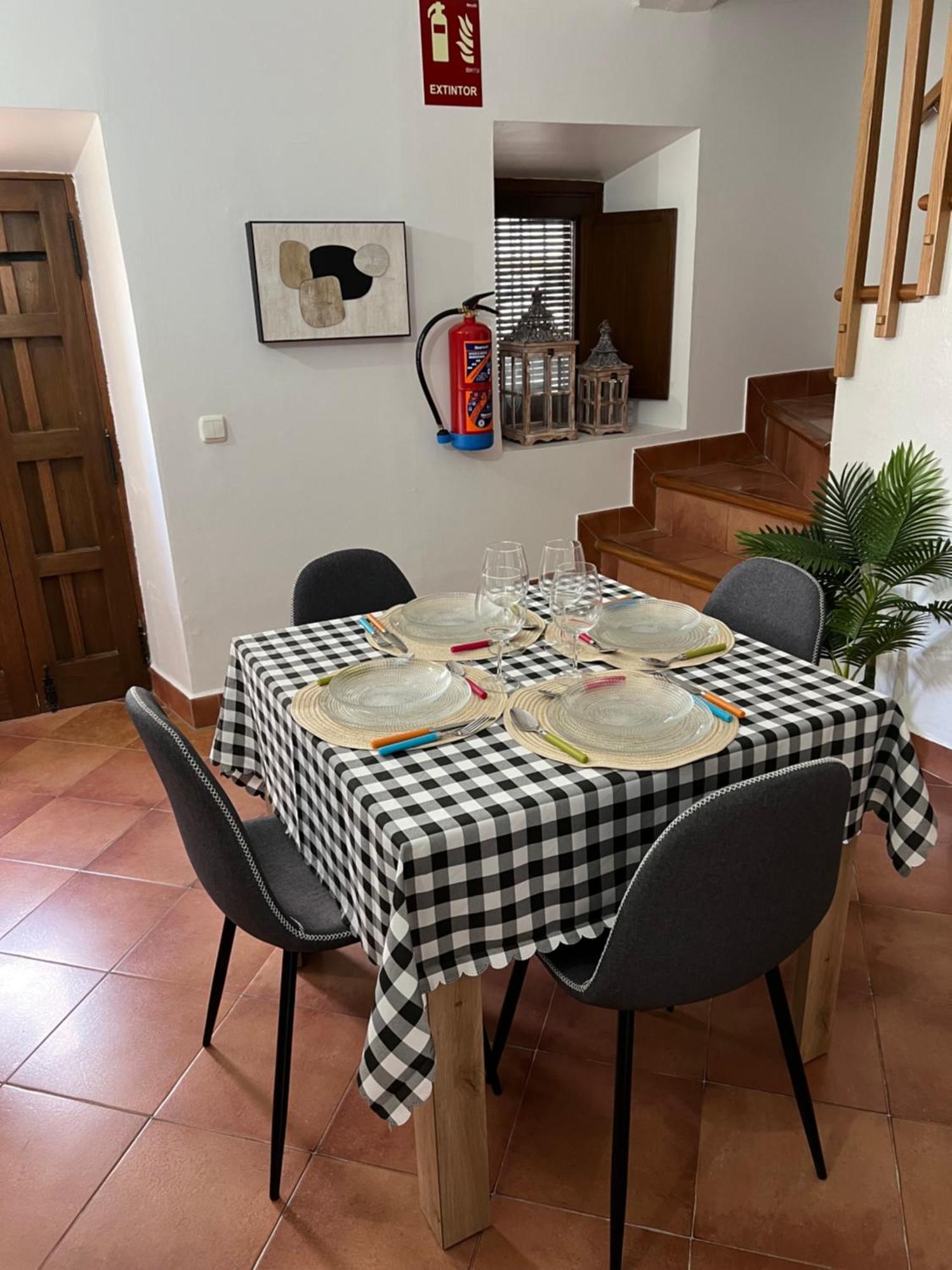 Apartamento San Antonio 6 Malpartida de Cáceres Exterior foto
